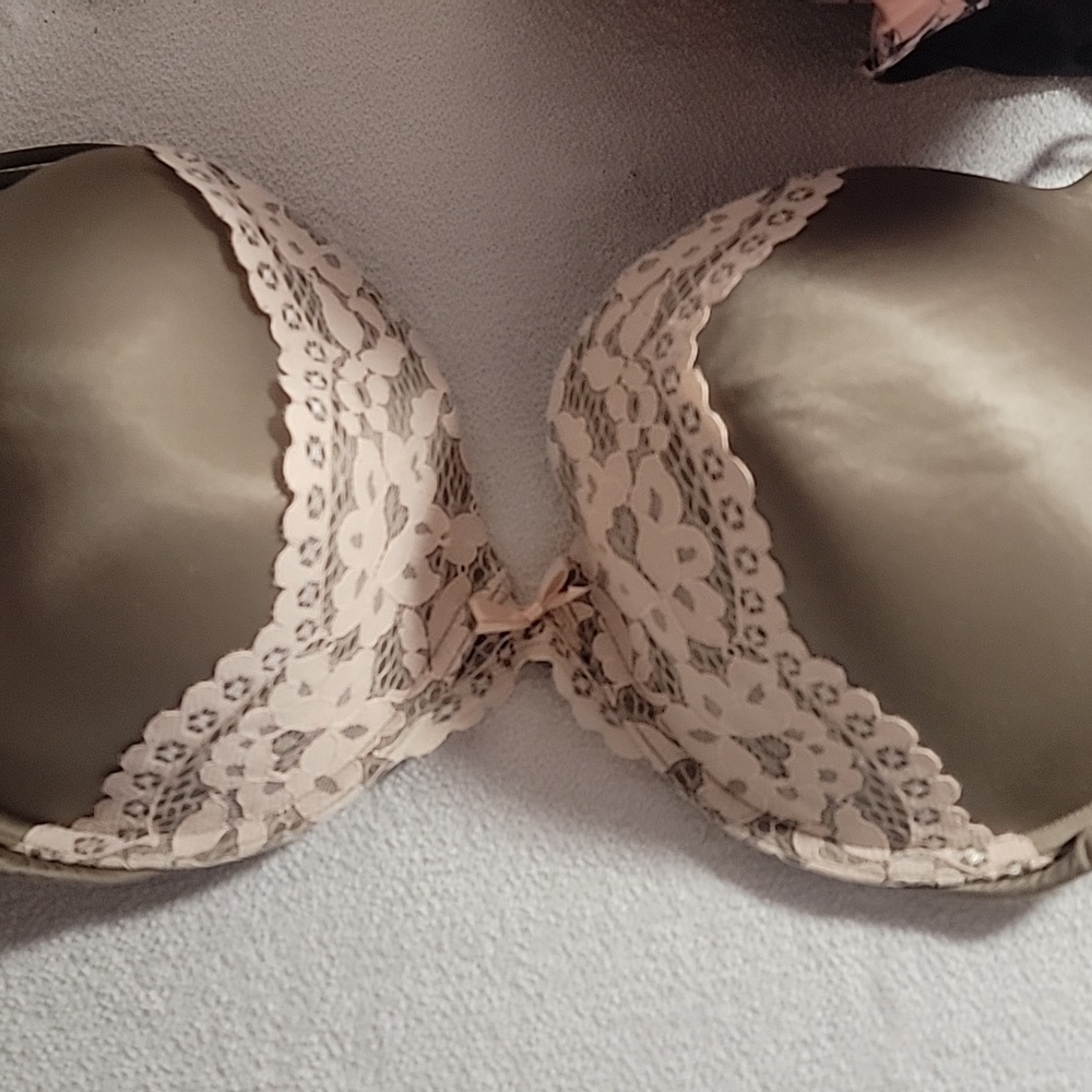 Victoria Secret bra